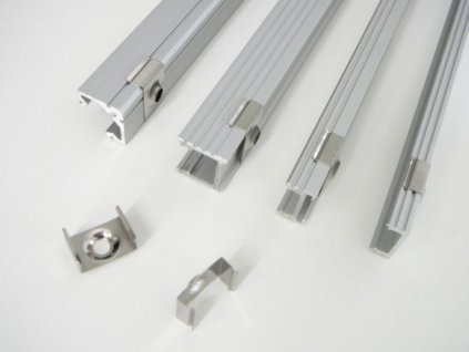 Úchyt profilu R3, R4, N3, N4, N6, N8, N8H maxlumen.cz