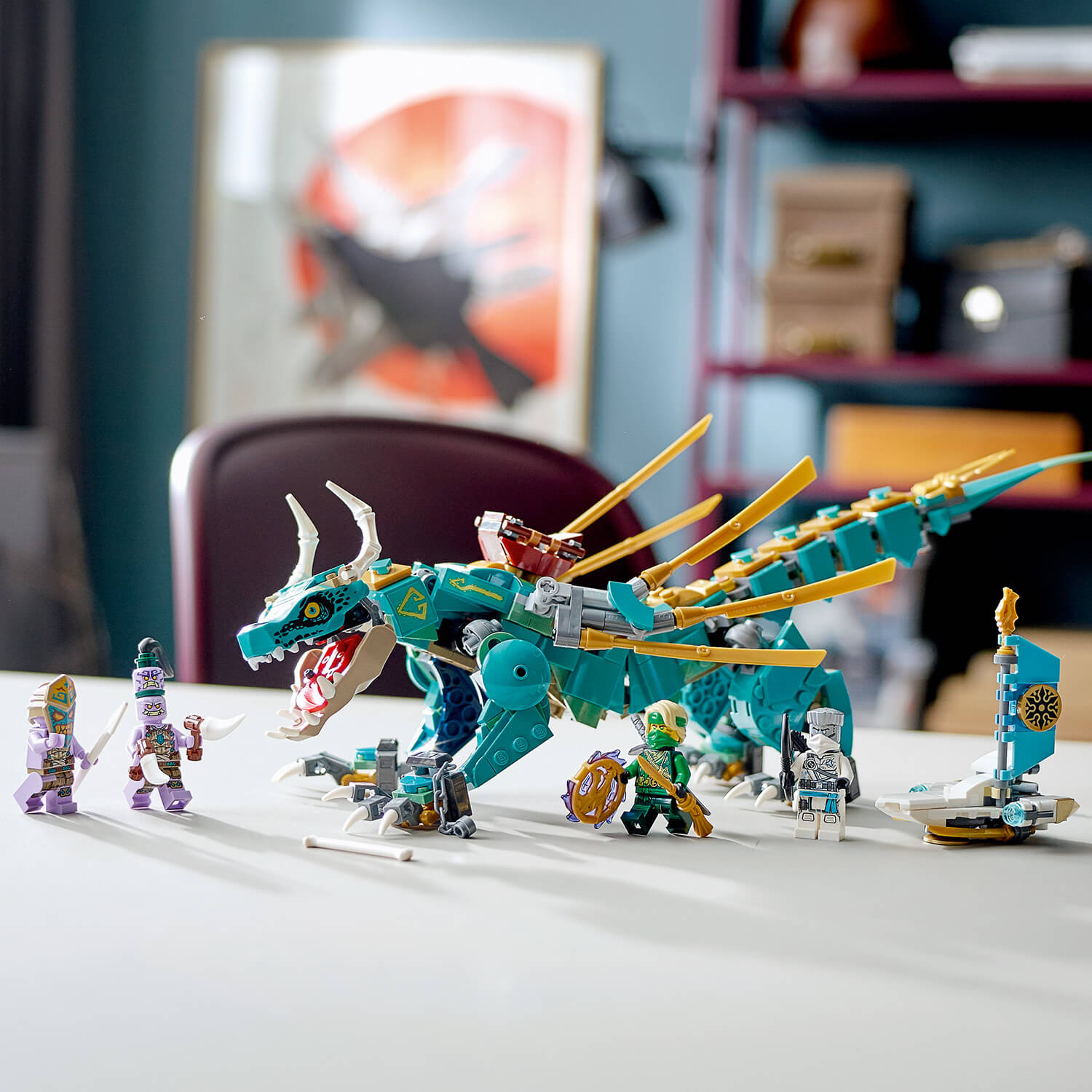 Součástí sady jsou 4 minifigurky LEGO® NINJAGO®