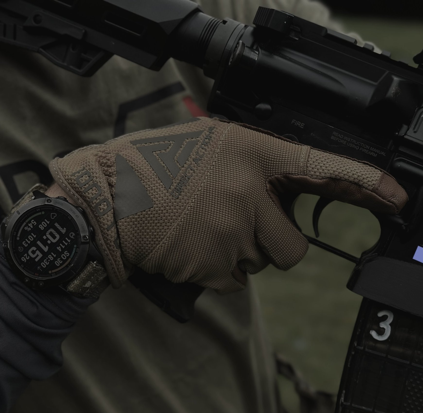 S rukavicami Direct Action ide práca ľahšie