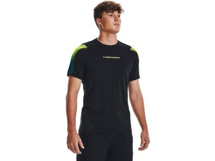 UNDER ARMOUR Tričko HG Armour Nov Fitted SS - čierne (1377160-001)