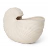 fermLIVING Váza ve tvaru mušle Shell  fermLIVING Shell Pot