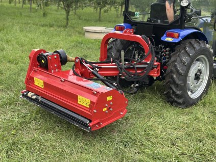 Příkopový / svahový kladívkový mulčovač BCRL145 za traktor