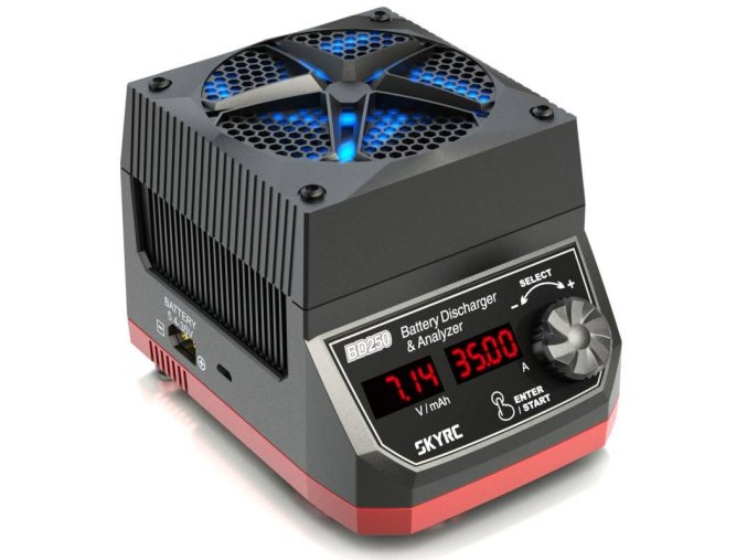 Analyzátor vybíjení baterií SkyRC BD250