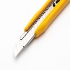 Nůž 9mm SK4 Deli Tools EDL009B (žlutý)
