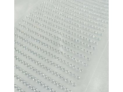 2524 6 nalepovaci glitry na archu 3 mm stribrny