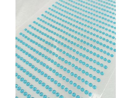 2533 nalepovaci glitry na archu 3 mm svetle modre