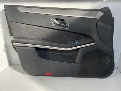 Mercedes-Benz E W212 Levý přední tapec panel dveří