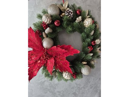 Vánoční věnec s hvězdicí