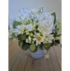 Květinová dekorace - Bílá