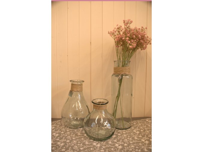 Váza z recyklovaného skla