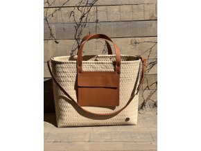 6300 7 velka taska s vnejsi kapsou a dvema druhy uch