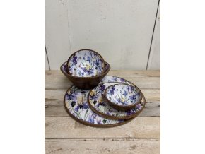 dekorační servis nádobí