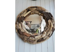Kulaté zrcadlo z naplaveného dřeva