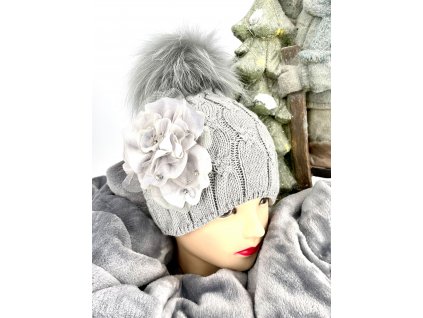 Luxusná čiapka TATIANA s brmbolcom z pravej kožušiny - grey
