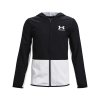 Chlapčenská odolná bunda Under Armour 1363295-002 čierna