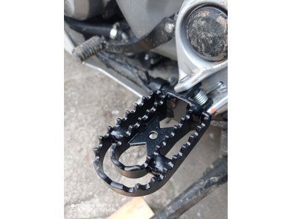 Foot Pegs XL 650 - 700V