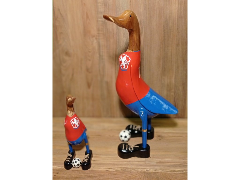 Kachna fotbalista - dřevěná kachna