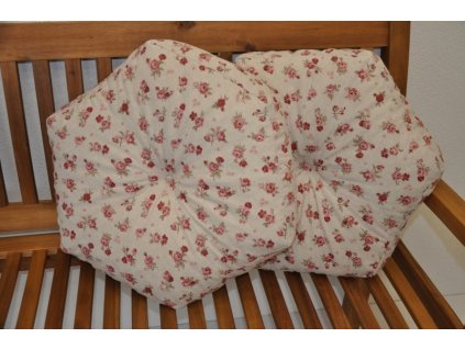 Polštář hvězda motiv růže set 2 kusy