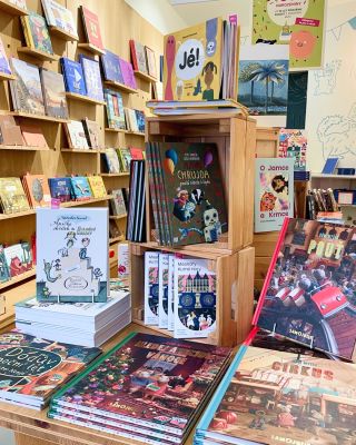 🥳 SLEVA 30 % na všechny knihy ✨ se slevovým kódem: SAMEJEDNICKY30, protože i pololetní vysvědčení je třeba pořádně...