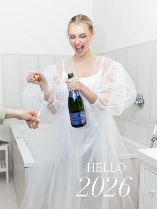 Rok 2026 je tady 🤍🍾 Přejeme vám, aby byl plný lásky, radosti a krásných okamžiků – ať už se letos chystáte říct své „ano“,...