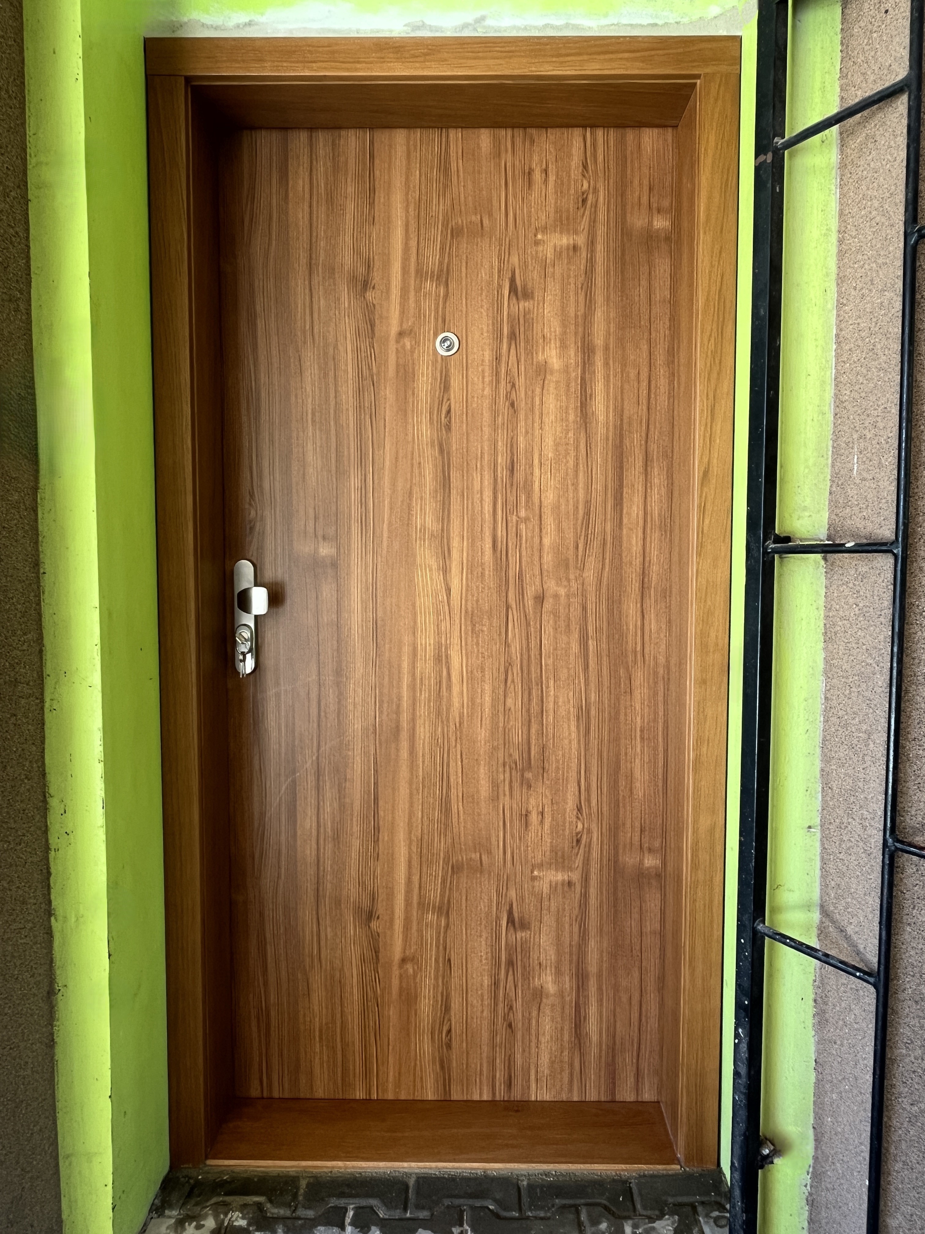 bezpečnostní dveře bez nutnosti výměny zárubně