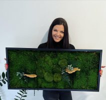                                     Dominika Šimáková
                            