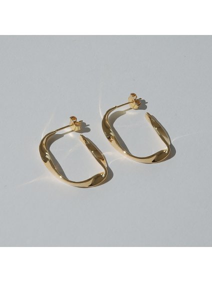 TWISTED HOOP