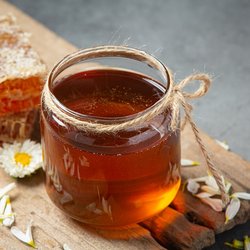 Alergia na med: príčiny, príznaky, diagnostika, liečba