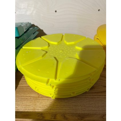 Méhészeti kirándulás 10 és 8 út