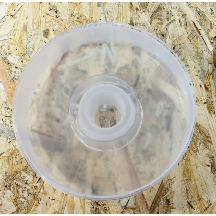 2 literes kerek műanyag adagoló 2 l - készlet kupakkal és fedéllel