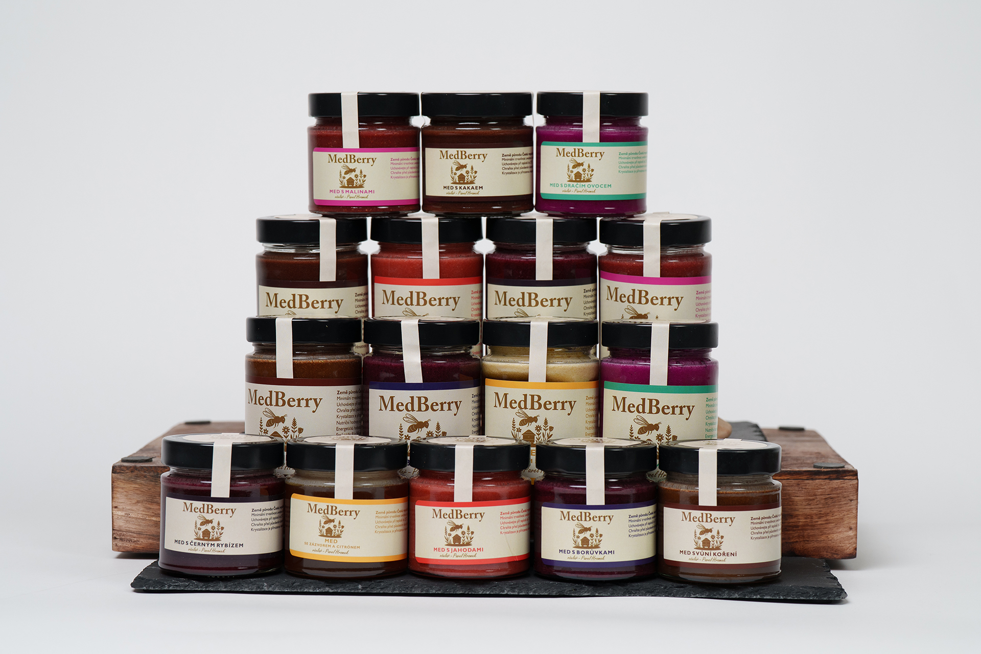 Značení medu na etiketách: Jak se vyznat a vybrat si opravdu kvalitní med