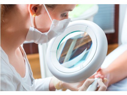 Kurzy Media bez loga