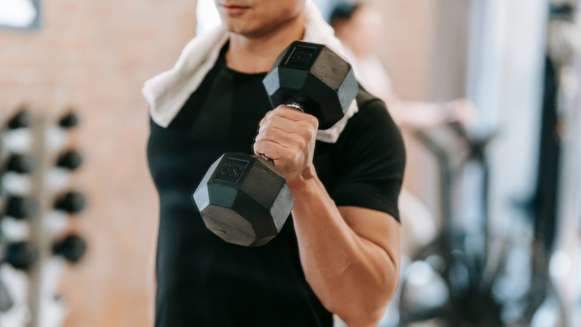 Intrasetové tréninkové techniky: Drop sety, rest-pause, myo-reps a kdy je využít