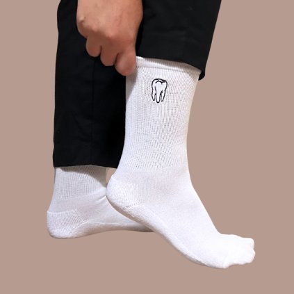 Skarpety Ząb z haftem białe