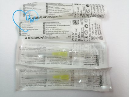 Introcan I.V. katetr FEP 24 G 0,7 x 19 mm (2)