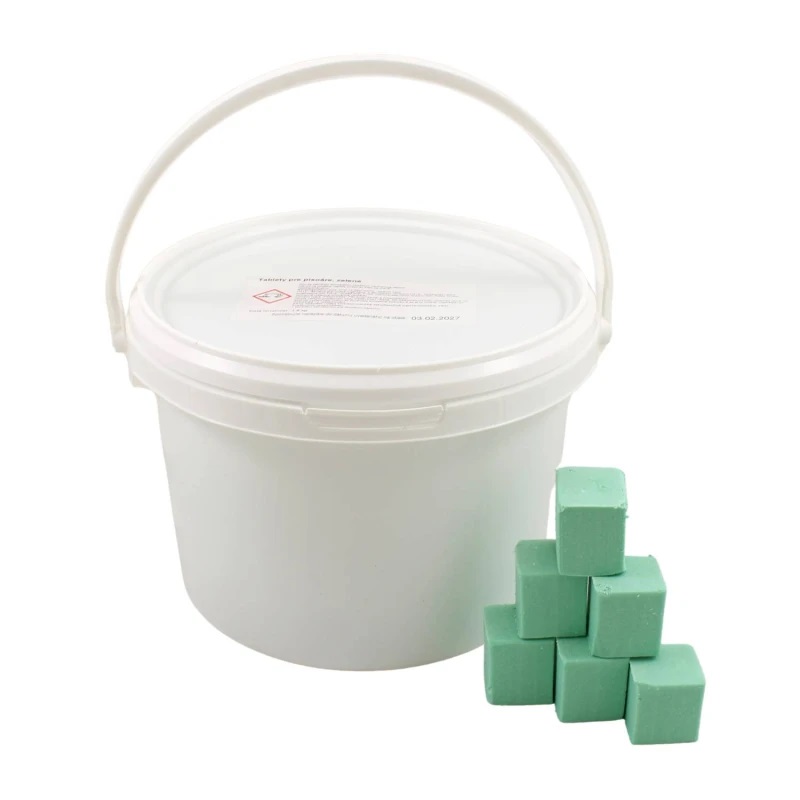 Tablety do pisoáru RAVA, zelené, 1,5 kg