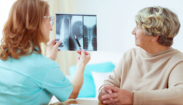 Opotrebovanie kĺbov: ako sa prejavujú problémy pohybového aparátu