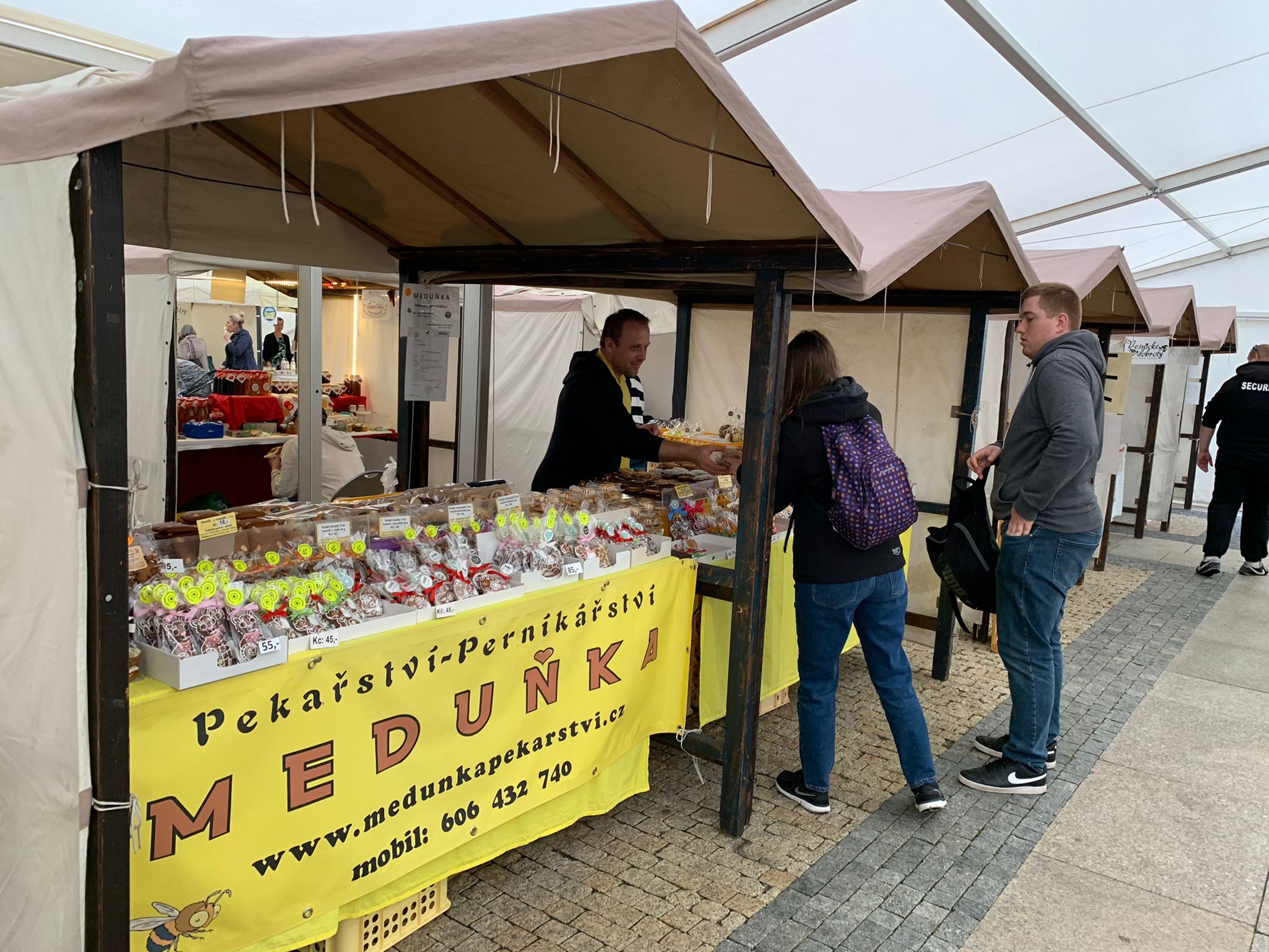 Přijímáme i platby kartou