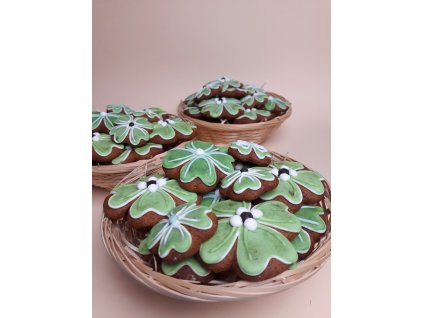 Medové perníčky v ošatce PB 150 g - Čtyřlístky Medový perník. Ruční práce. Handicraft.