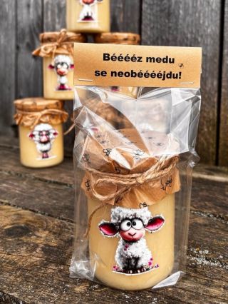 KVĚTOVÝ MED S OVEČKOU 🐑🍯 Originální a zdravý medový dárek pro všechny, co mají rádi chuť čistého medu bez příchutí....
