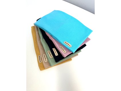 Žebrovaný nákrčník