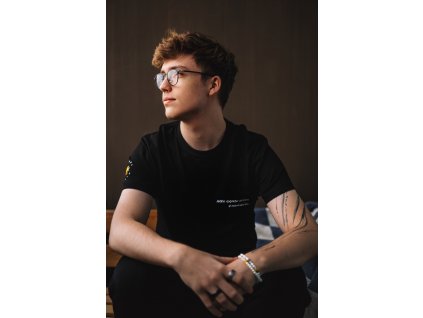 Jedno expreso prosím. - pánské