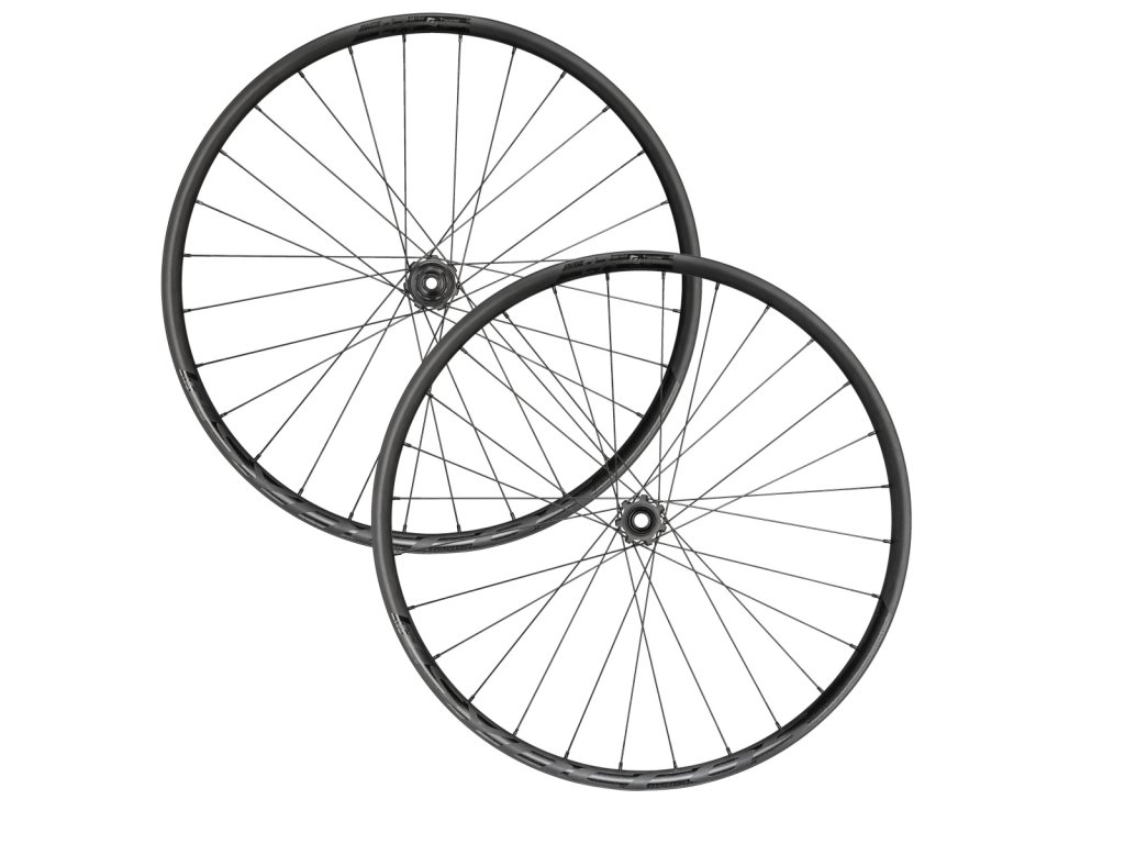 SYN Wheelset Revelstoke 1.5, 30mm black 29" (Color Text black, Size Text 840)