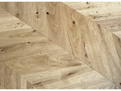 Drevené parkety chevron Akcia