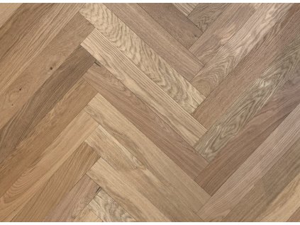 Drevená podlaha Herringbone Dub Akcia