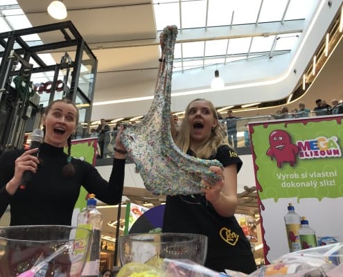 Slizománie s youtuberkou Leou