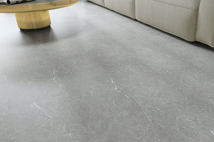 LEPENÉ VINYLOVÉ PODLAHY