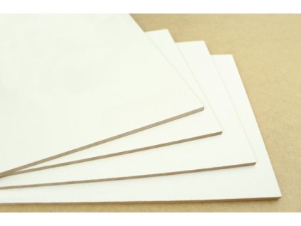 114310 preglejka 300x210mm hdf do lasera 3mm jednostranna biela 10ks