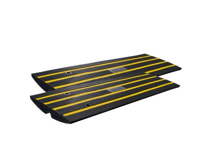 Rampa na obrubník, 2 kusy, gumená, výška 2.6", nosnosť 33069 lbs
