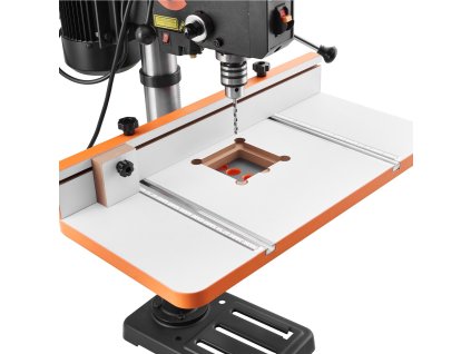 Stôl pre vŕtačku 605×300 mm, mdf pracovná doska, t-drážky, doraz